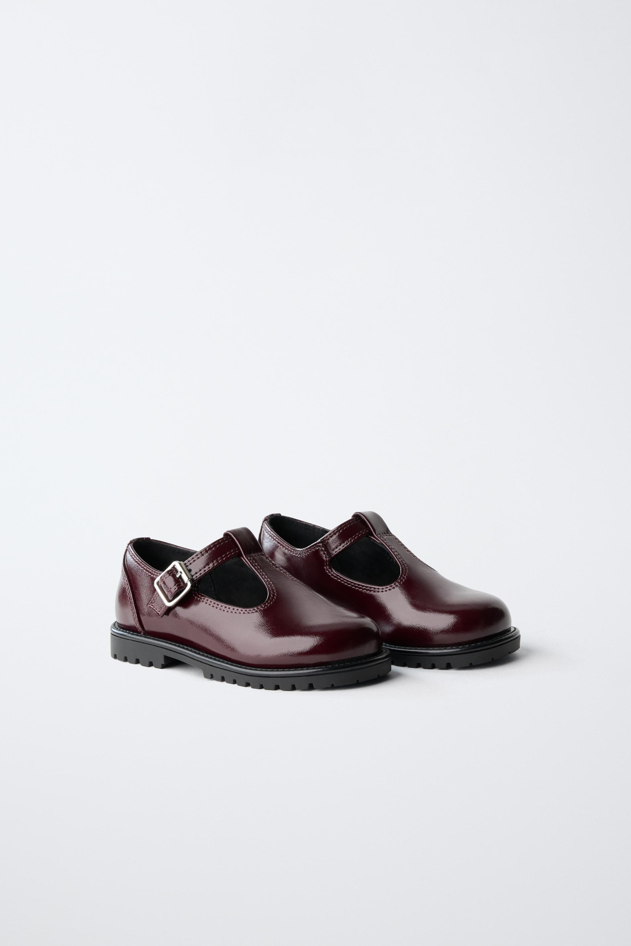 T-STRAP BALLET FLATS